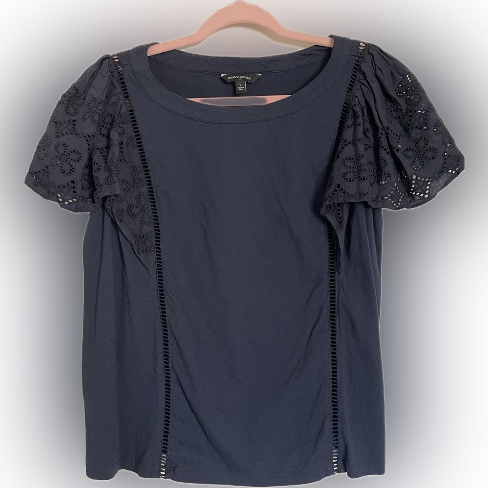 Banana Republic navy blue top